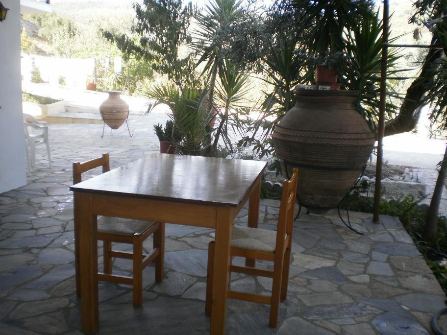 Ktena Apartments Platanias  Pokoj fotografie